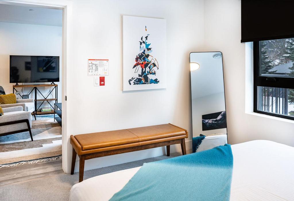Appartamento Revel In The Stoke By Revelstoke Vacations Esterno foto